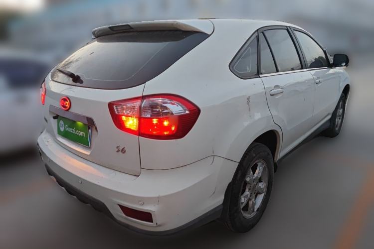 Used BYD S6 2013 Jingyue Edition 2.0L Manual Luxury Model 5 Seats Rear Right 45 Deg