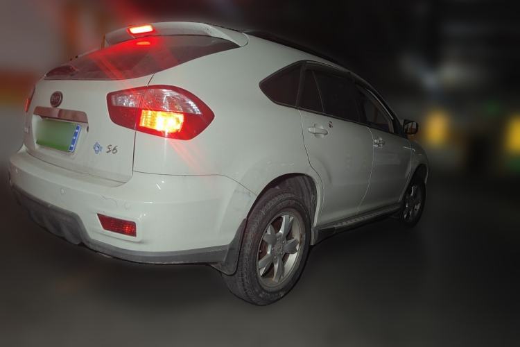 Used BYD S6 2013 Platinum Edition 2.0L Manual Luxury Model Rear Right 45 Deg