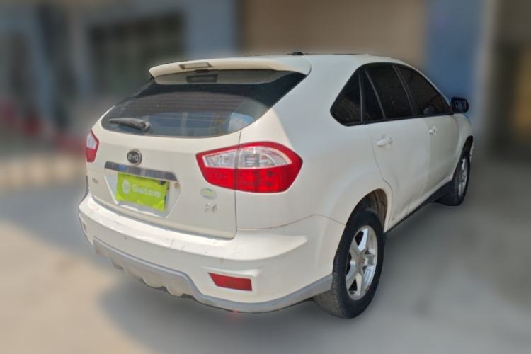 Used BYD S6 2013 Jingyue Edition 2.0L Manual Luxury Model 5 Seats Rear Right 45 Deg