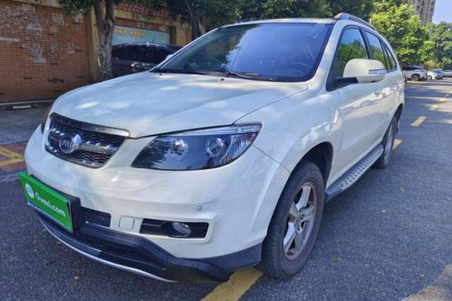 Used BYD S6 2013 Platinum Edition 2.4L Automatic Luxury Model