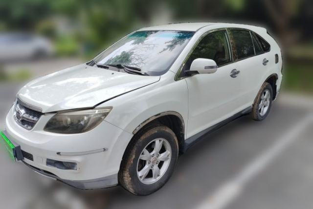 Used BYD S6 2013 Platinum Edition 2.0L Manual Luxury Model