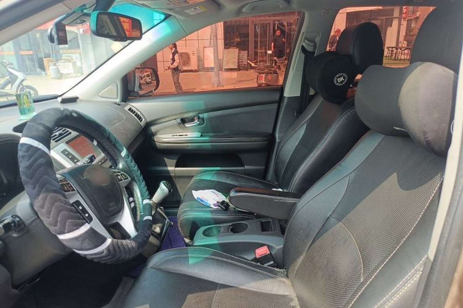 Used BYD S6 2013 Jingyue Edition 2.0L Manual Luxury Model 5 Seats Left Front Seat