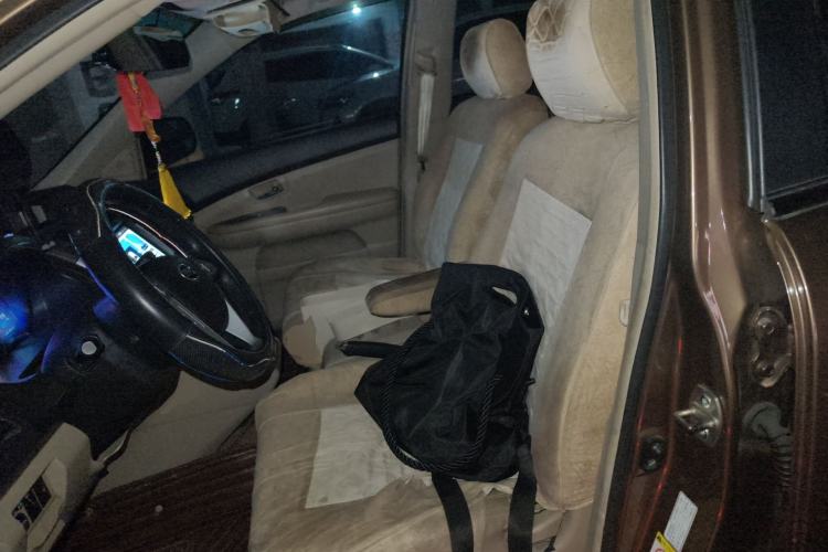 Used BYD S6 2013 Jingyue Edition 2.4L Automatic Luxury Model 5 Seats Left Front Seat