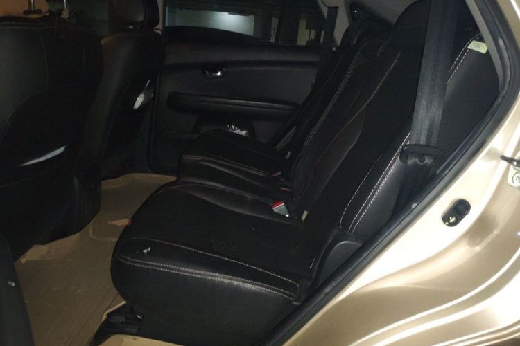 Used BYD S6 2013 Jingyue Edition 2.0L Manual Luxury Model 5 Seats Left Rear Seat