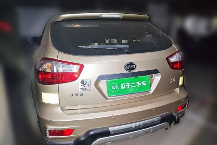 Used BYD S6 2013 Jingyue Edition 2.0L Manual Luxury Model 5 Seats Rear