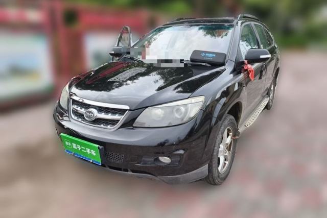 Used BYD S6 2014 2.4L Automatic Prestige 5-Seater