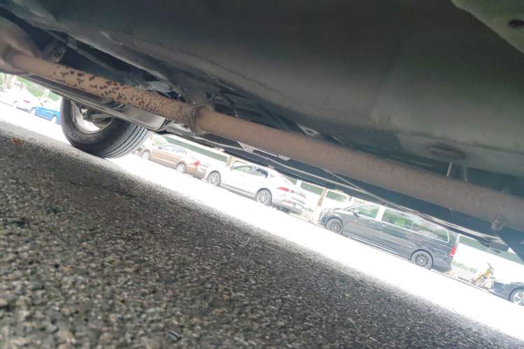 Used BYD S6 2014 1.5TI Manual Luxury 5-Seater Chassis Front Right