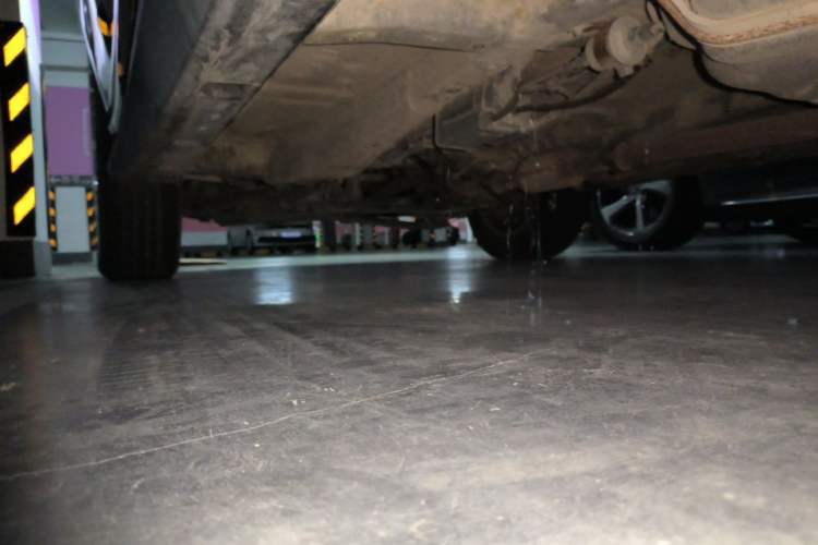 Used BYD S6 2014 2.0L Manual Luxury 5-Seater Chassis Rear Left