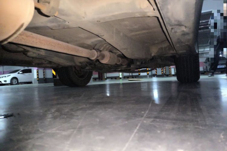 Used BYD S6 2014 2.0L Manual Luxury 5-Seater Chassis Rear Right