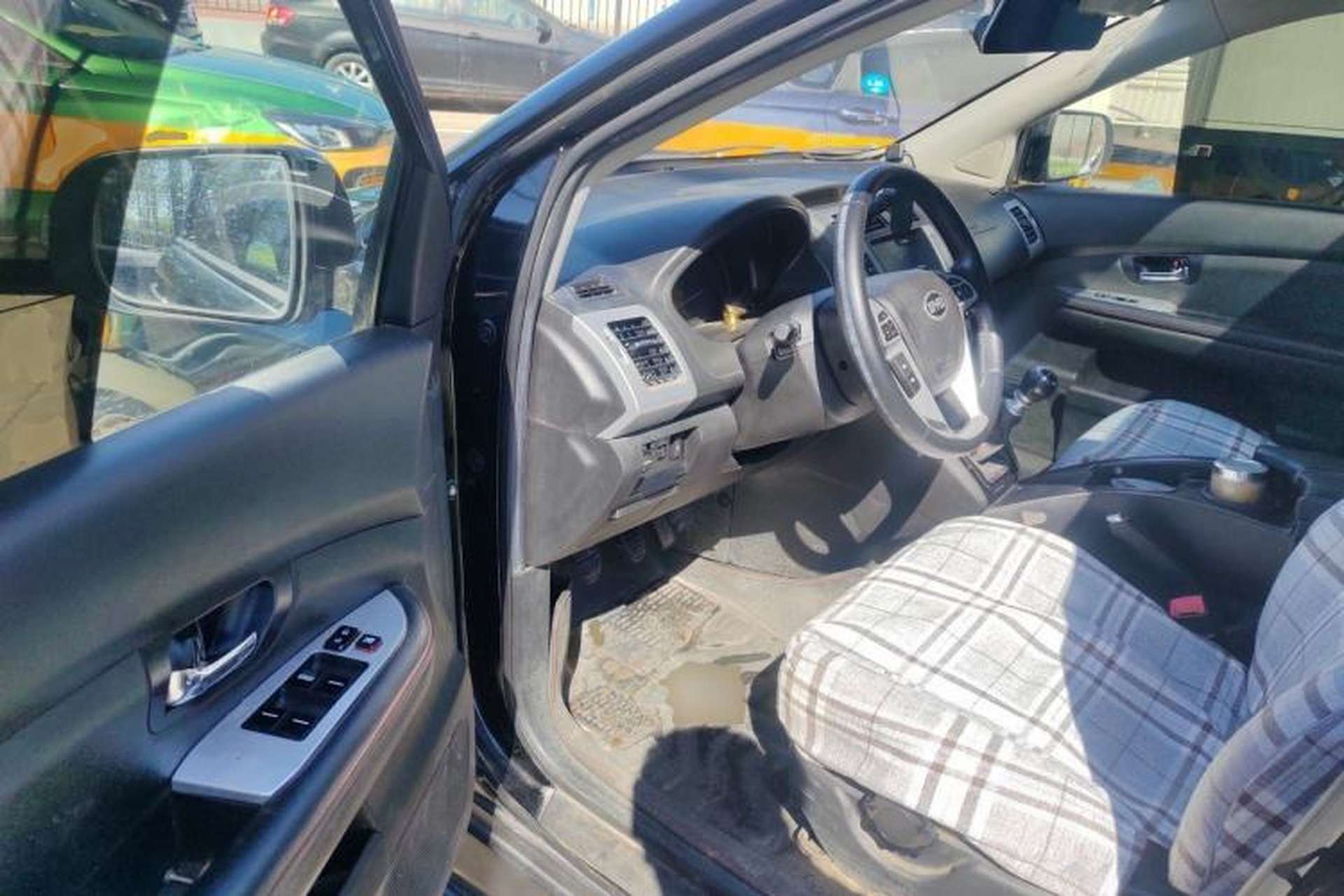 Used BYD S6 2014 1.5TI Manual Luxury 5-Seater Driver Seat