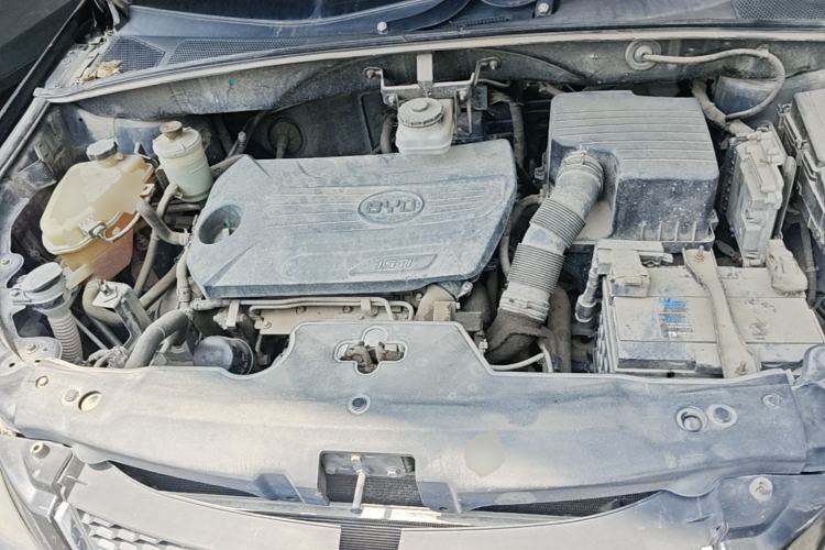 Used BYD S6 2014 1.5TI Manual Luxury 5-Seater Engine Bay