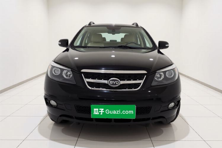 Used BYD S6 2014 2.0L Manual Luxury 5-Seater Front