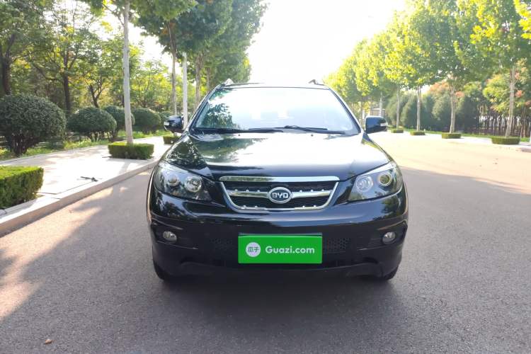 Used BYD S6 2014 2.4L Automatic Prestige 5-Seater Front