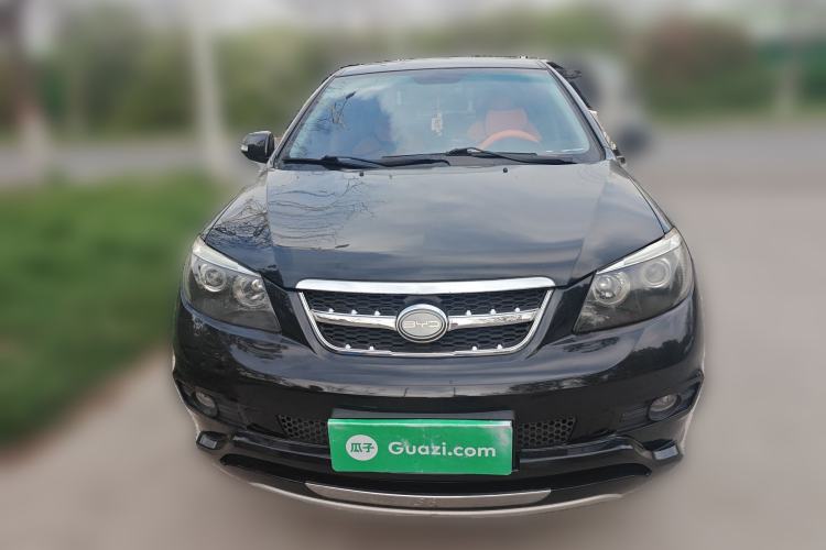 Used BYD S6 2014 2.0L Manual Elite Version 5 Seats Front