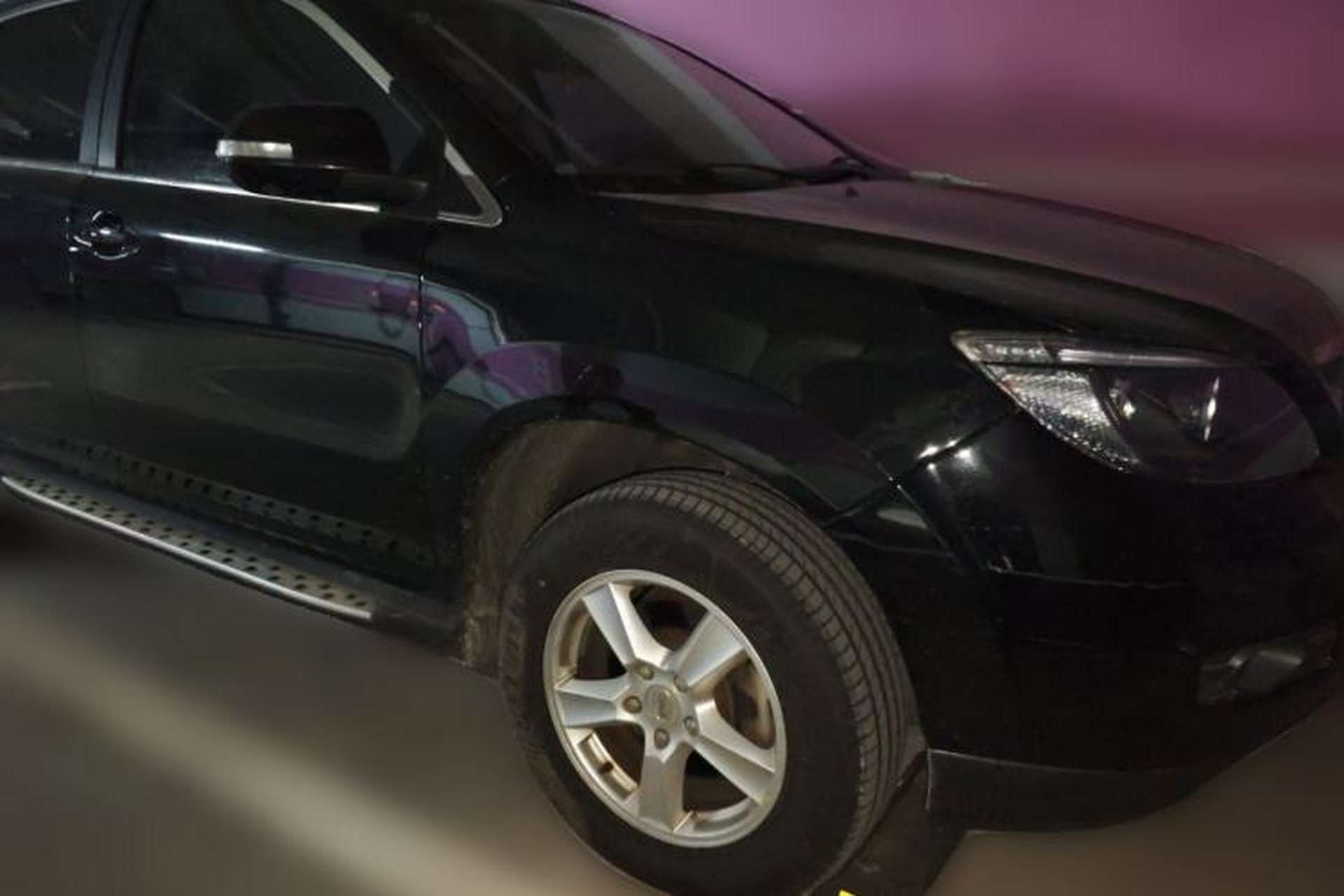 Used BYD S6 2014 2.0L Manual Elite Version 5 Seats Front Right 45 Deg