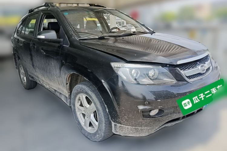 Used BYD S6 2014 1.5TI Manual Luxury 5-Seater Front Right 45 Deg