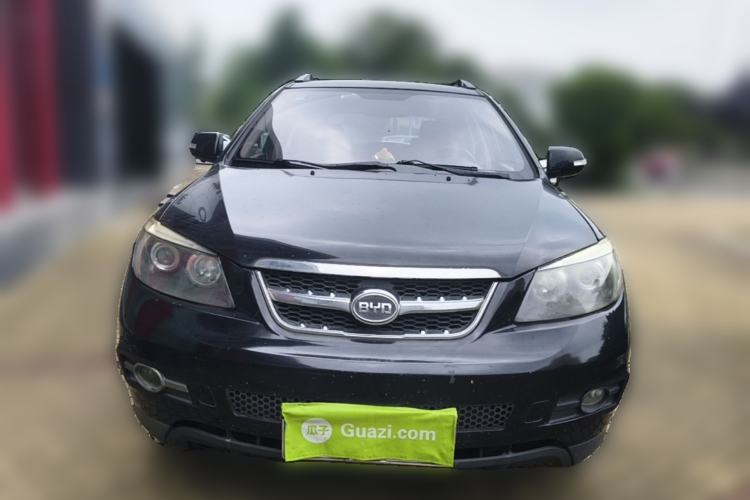 Used BYD S6 2014 2.4L Automatic Prestige 5-Seater Front