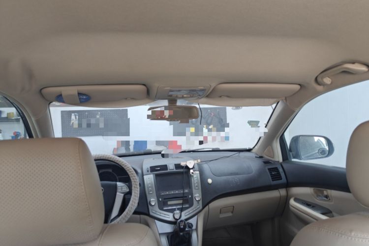 Used BYD S6 2014 2.0L Manual Luxury 5-Seater Headliner