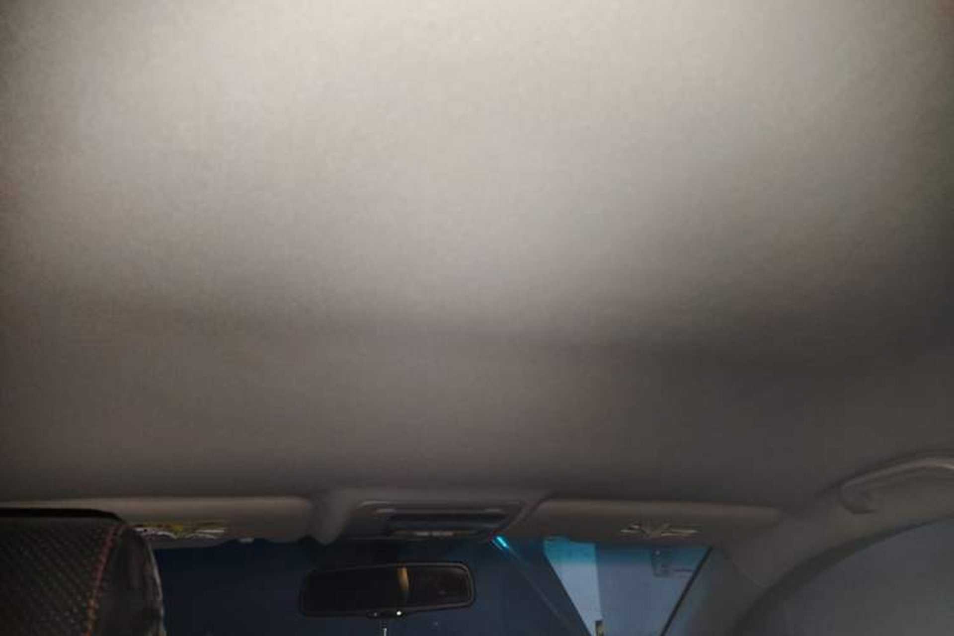 Used BYD S6 2014 2.0L Manual Luxury 7-Seater Headliner