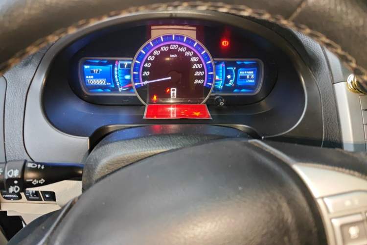 Used BYD S6 2014 2.0L Manual Luxury 5-Seater Instrument Cluster