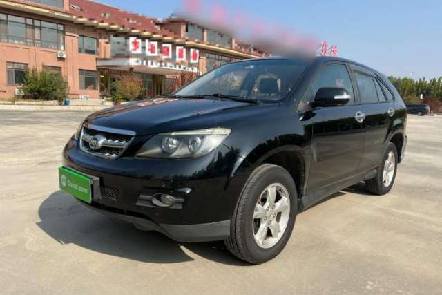 Used BYD S6 2014 2.0L Manual Luxury 5-Seater