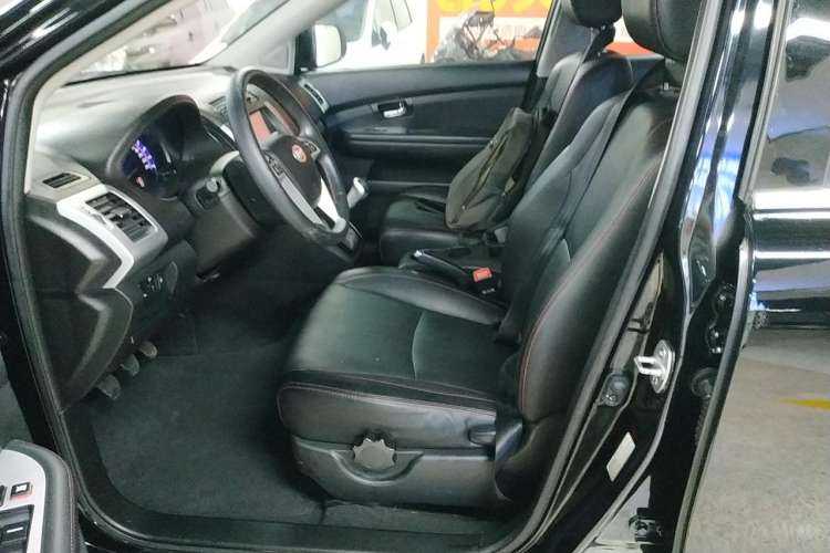 Used BYD S6 2014 2.0L Manual Luxury 5-Seater Left Front Seat