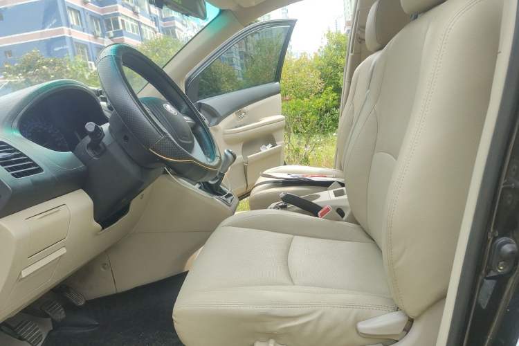 Used BYD S6 2014 2.0L Manual Luxury 5-Seater Left Front Seat