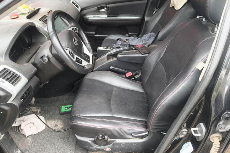 Used BYD S6 2014 2.4L Automatic Prestige 5-Seater Left Front Seat
