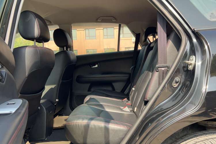 Used BYD S6 2014 2.0L Manual Luxury 5-Seater Left Rear Seat