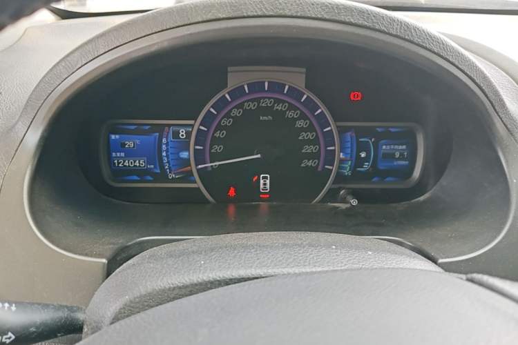 Used BYD S6 2014 1.5TI Manual Luxury 5-Seater Odometer Close Up
