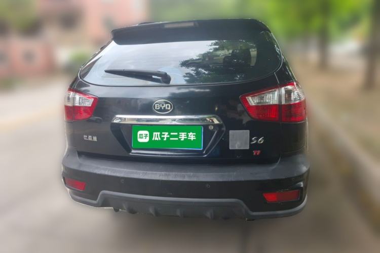 Used BYD S6 2014 1.5TI Manual Luxury 5-Seater Rear