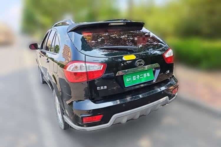 Used BYD S6 2014 2.0L Manual Luxury 5-Seater Rear Left 45 Deg