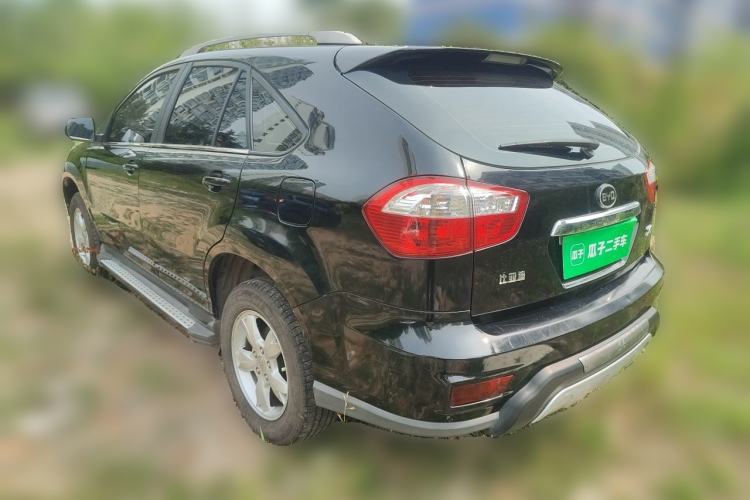 Used BYD S6 2014 2.0L Manual Luxury 5-Seater Rear Left 45 Deg