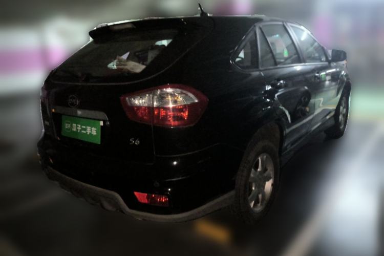 Used BYD S6 2014 2.0L Manual Luxury 5-Seater Rear Right 45 Deg