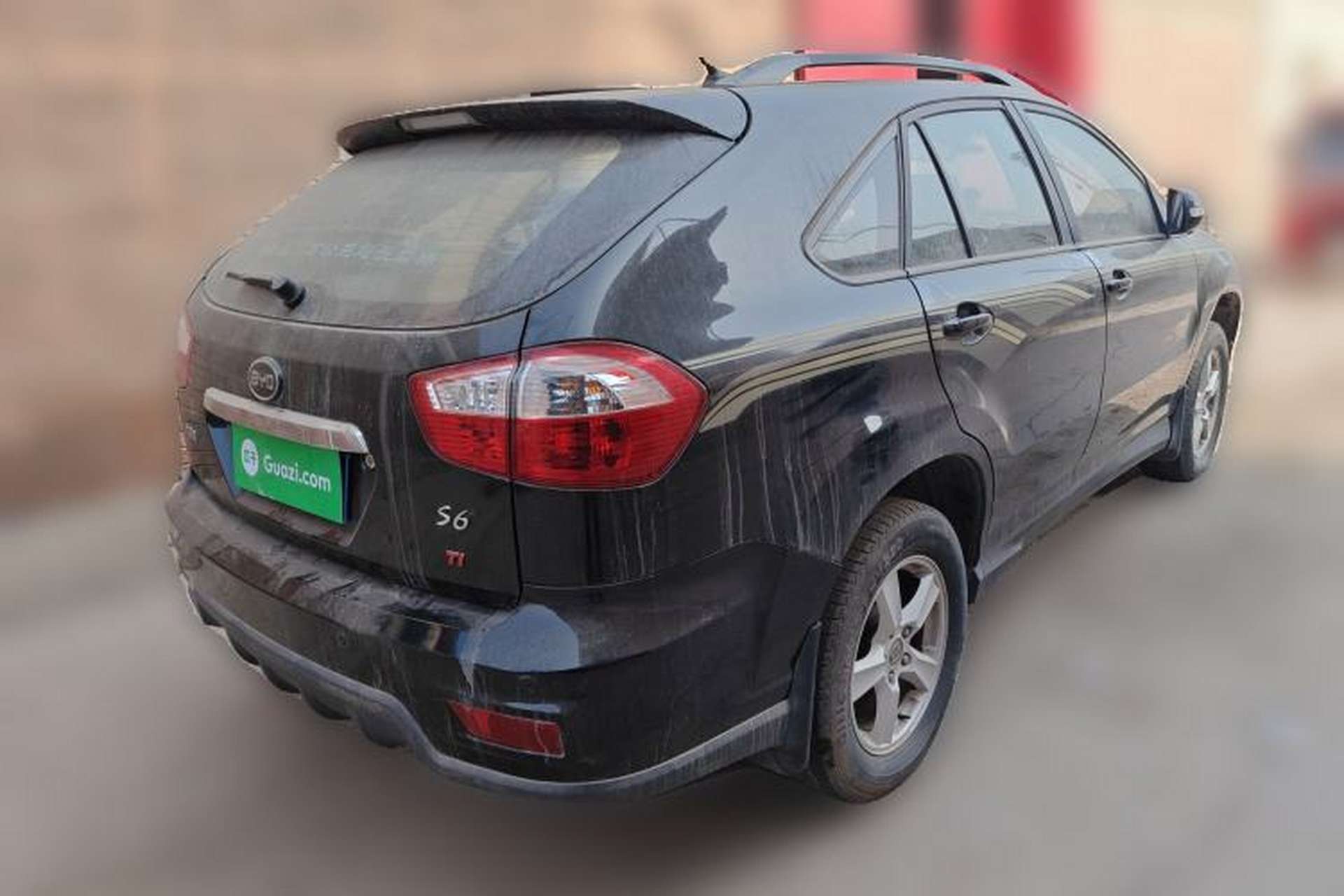 Used BYD S6 2014 1.5TI Manual Luxury 5-Seater Rear Right 45 Deg