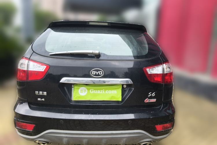 Used BYD S6 2014 2.4L Automatic Prestige 5-Seater Rear