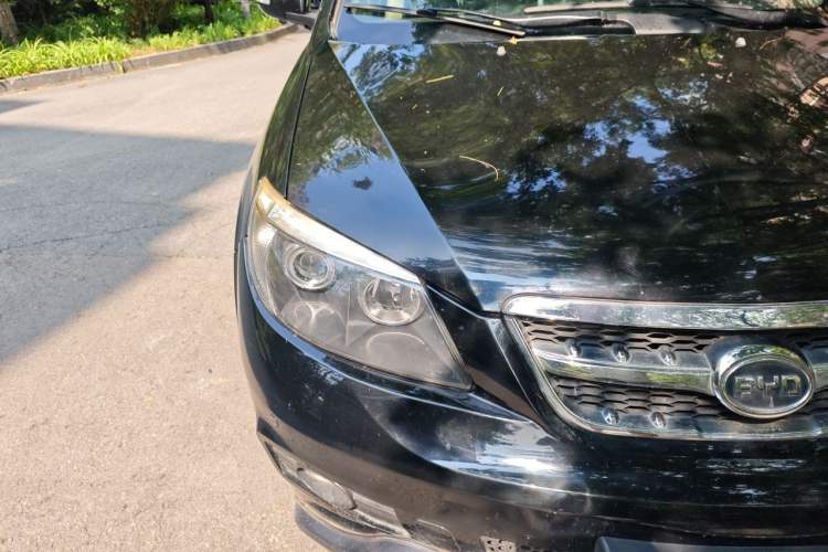 Used BYD S6 2014 2.4L Automatic Flagship 5-Seater Right Front Headlight