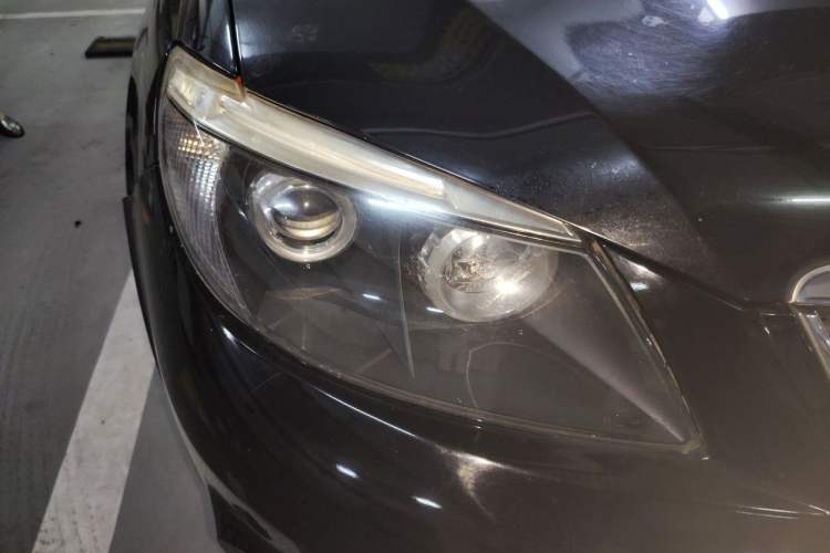 Used BYD S6 2014 2.0L Manual Luxury 7-Seater Right Front Headlight