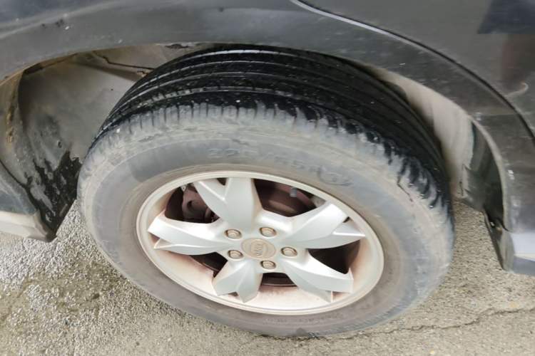 Used BYD S6 2014 2.0L Manual Luxury 5-Seater Right Rear Wheel Hub
