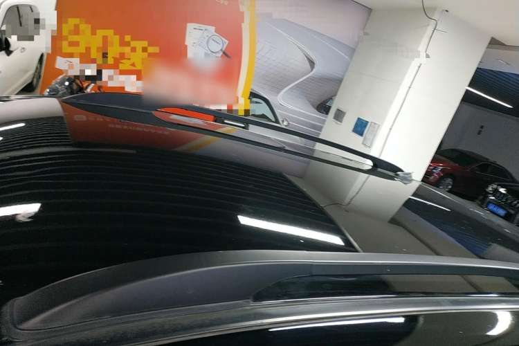 Used BYD S6 2014 2.0L Manual Luxury 5-Seater Roof
