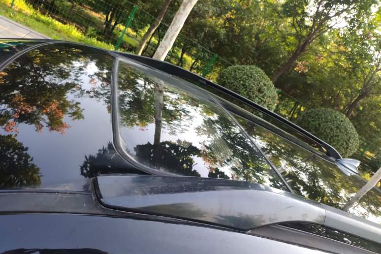 Used BYD S6 2014 2.4L Automatic Prestige 5-Seater Roof
