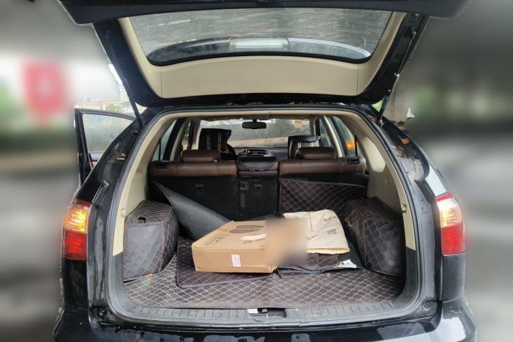 Used BYD S6 2014 1.5TI Manual Luxury 5-Seater Trunk