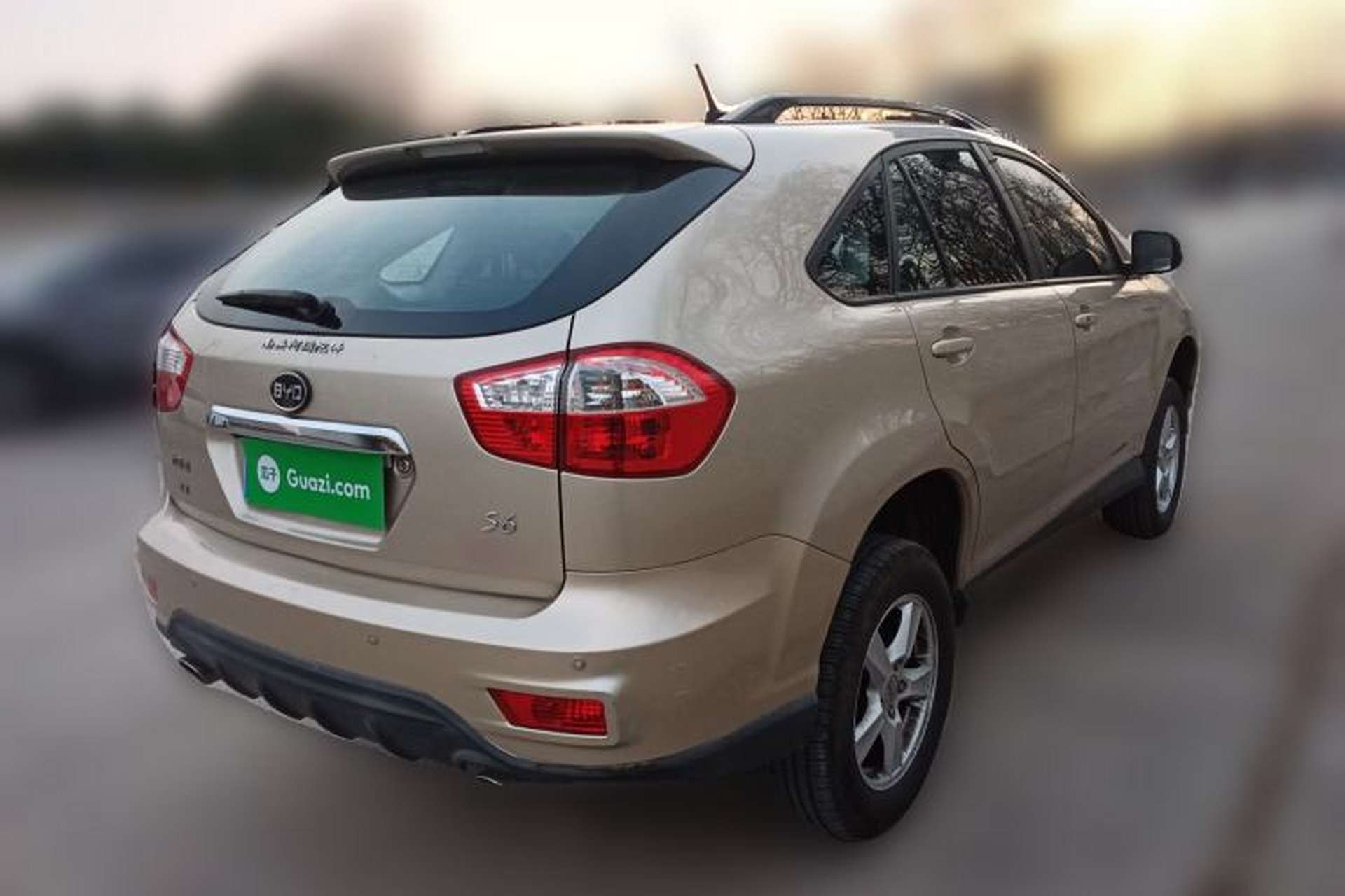 Used BYD S6 2014 2.4L Automatic Prestige 5-Seater Rear Right 45 Deg