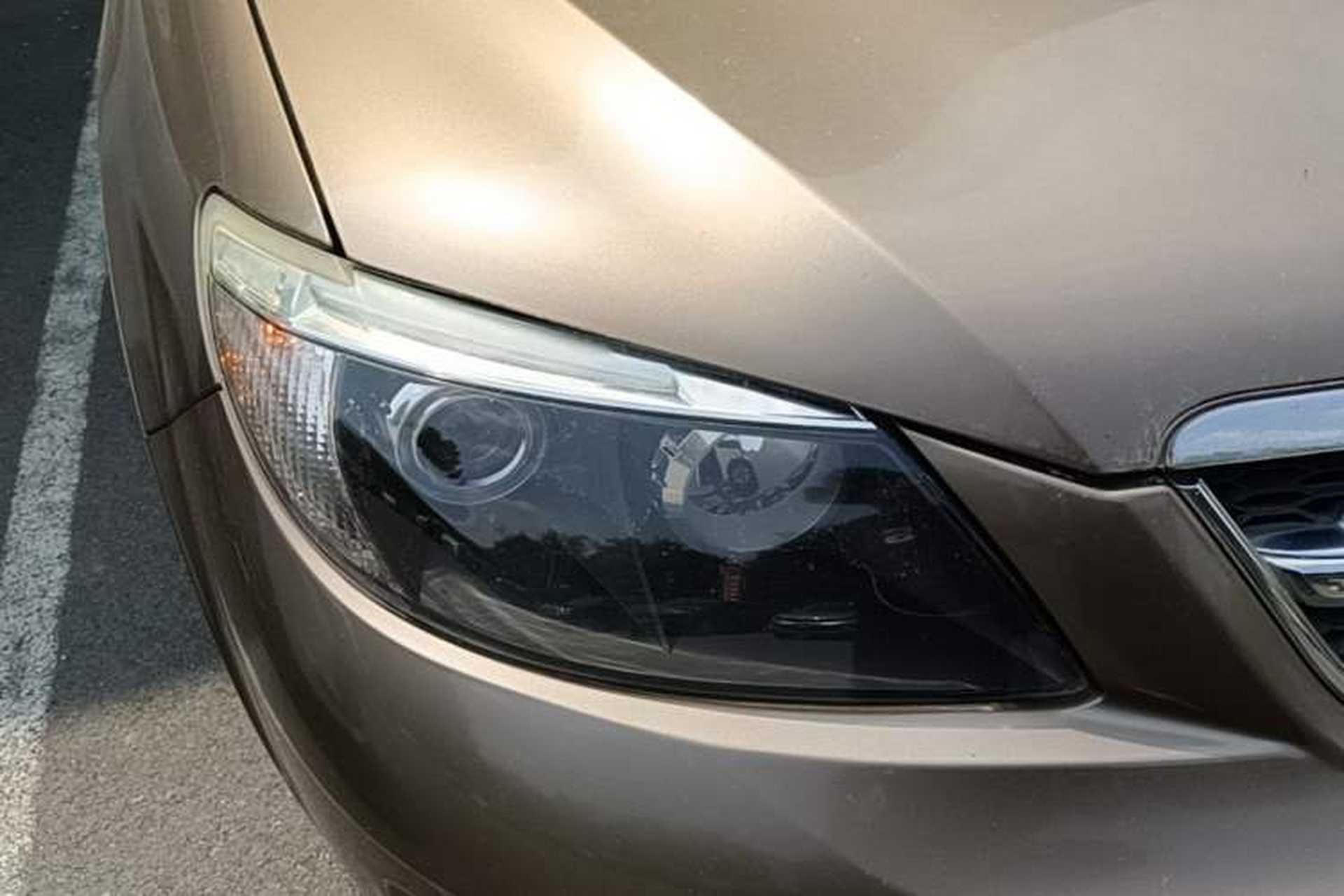 Used BYD S6 2014 2.0L Manual Elite Version 5 Seats Right Front Headlight