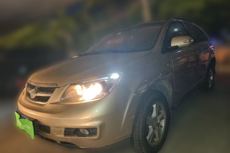 Used BYD S6 2014 2.4L Automatic Prestige 5-Seater Guazi used car, China used car export, Used car for sale, Used  cars, Cheapest cars for sale