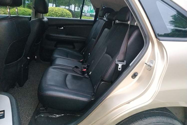 Used BYD S6 2014 1.5TI Manual Luxury 5-Seater Left Rear Seat