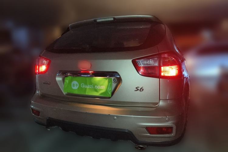 Used BYD S6 2014 2.4L Automatic Prestige 5-Seater Rear