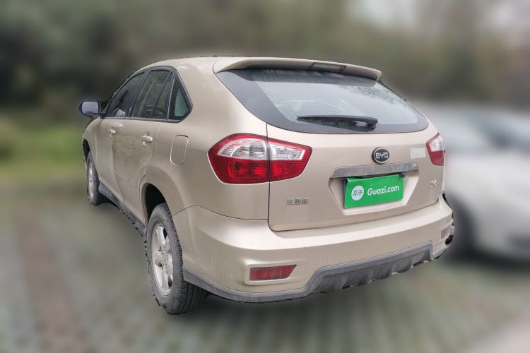 Used BYD S6 2014 2.0L Manual Luxury 5-Seater Rear Left 45 Deg