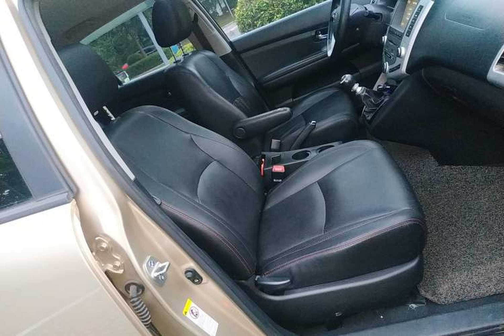 Used BYD S6 2014 1.5TI Manual Luxury 5-Seater Right Front Seat