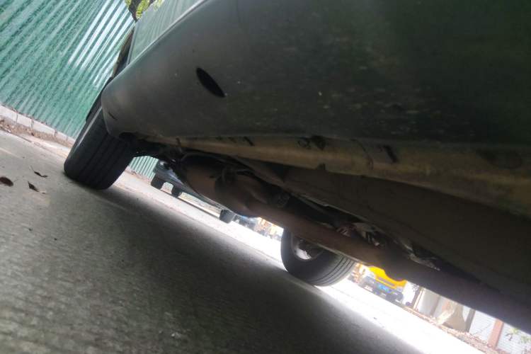 Used BYD S6 2014 1.5TI Manual Luxury 5-Seater Chassis Front Right